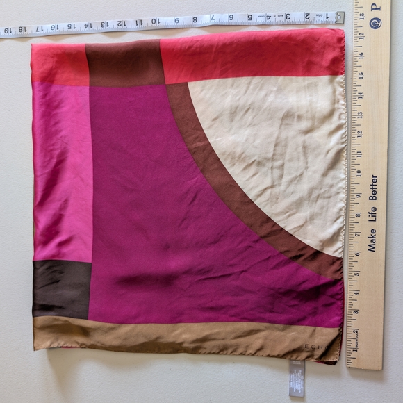 Elegant Echo Multicolor 100% Silk Scarf/Large Handkerchief - Picture 7 of 7